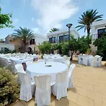 Golden Palms & Cafe فاماغوستا