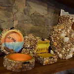Golden Palms & Cafe فاماغوستا