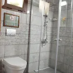بيت ضيافة Golden Palms & Cafe 4*