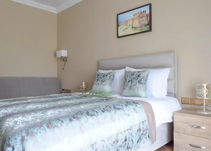 Golden Palms & Cafe Pensjonat Famagusta (Northern Cyprus)