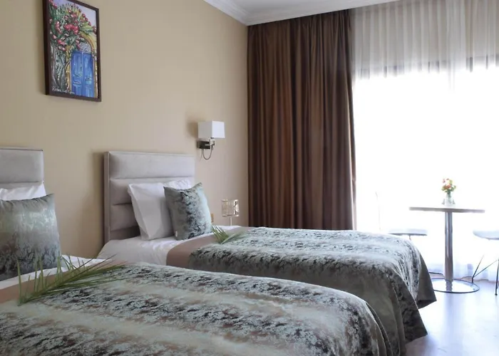 Golden Palms & Cafe 4* Αμμόχωστος