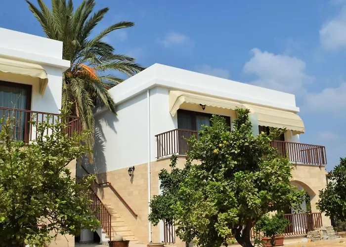 Golden Palms & Cafe Famagusta (Northern Cyprus)