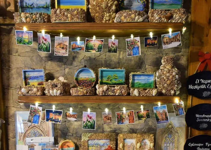 Golden Palms & Cafe Πανσιόν Αμμόχωστος